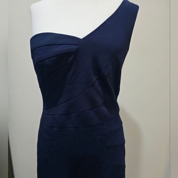 Tadashi Shoji One Sleeve A-line Evening Dress NWOT size Medium Midnight Blue - Picture 6 of 7